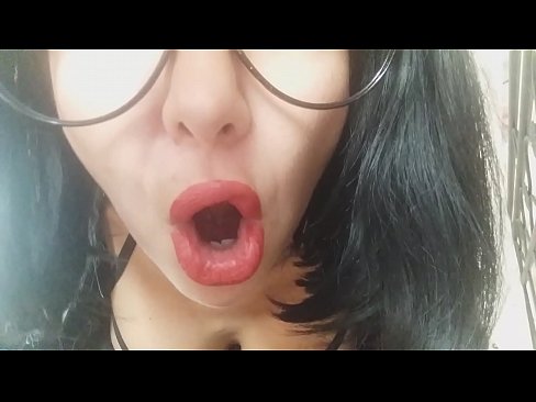 ❤️ Zemer, njerka jote nuk te le te shkosh ne shkolle sot... Kam shume nevoj per ty... Porno në sq.hentaivost.ru ❌️❤