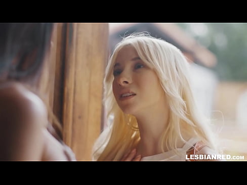 ❤️ Vajza vjen në shtëpi disa muaj më vonë dhe përfundon duke ngrënë pidhin e njerkës së saj Porno në sq.hentaivost.ru ❌️❤